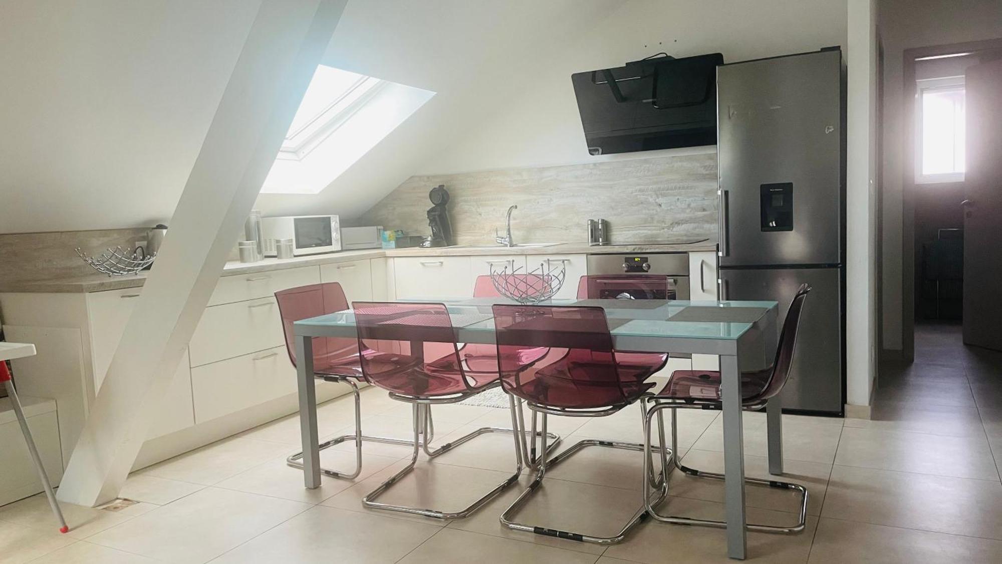 Appartement Bes,, Attique Neuf Avec Confort Wittenheim Exterior foto