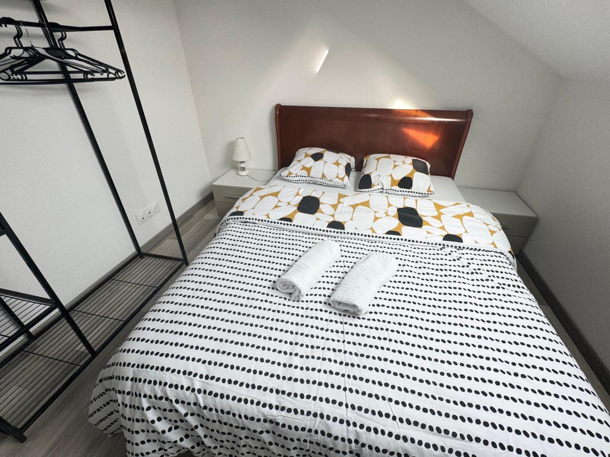 Appartement Bes,, Attique Neuf Avec Confort Wittenheim Exterior foto